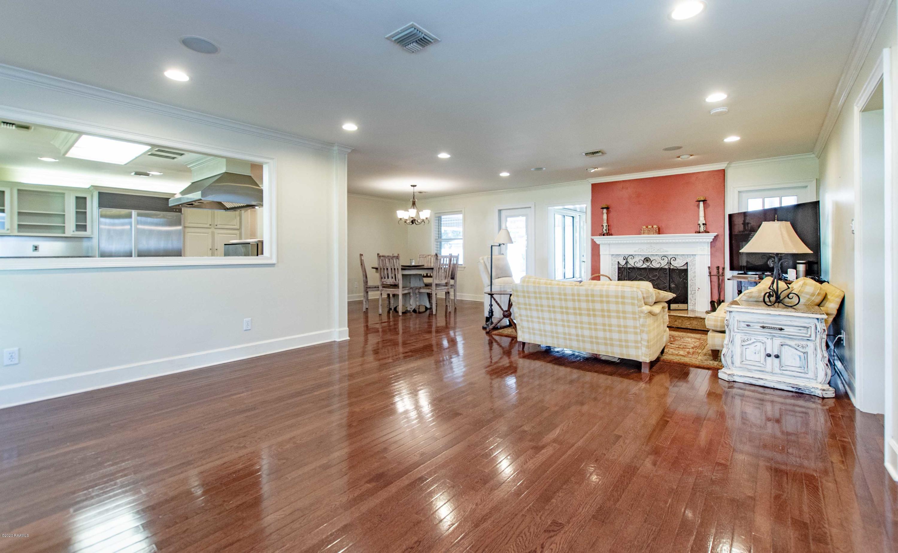 182 Atlas Road Youngsville, LA 70592 - Photo 4 of 35