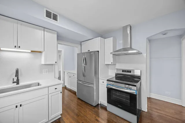 $3,500 | 1101 South Oak Park Avenue, Unit 3, Oak Park, IL 60304