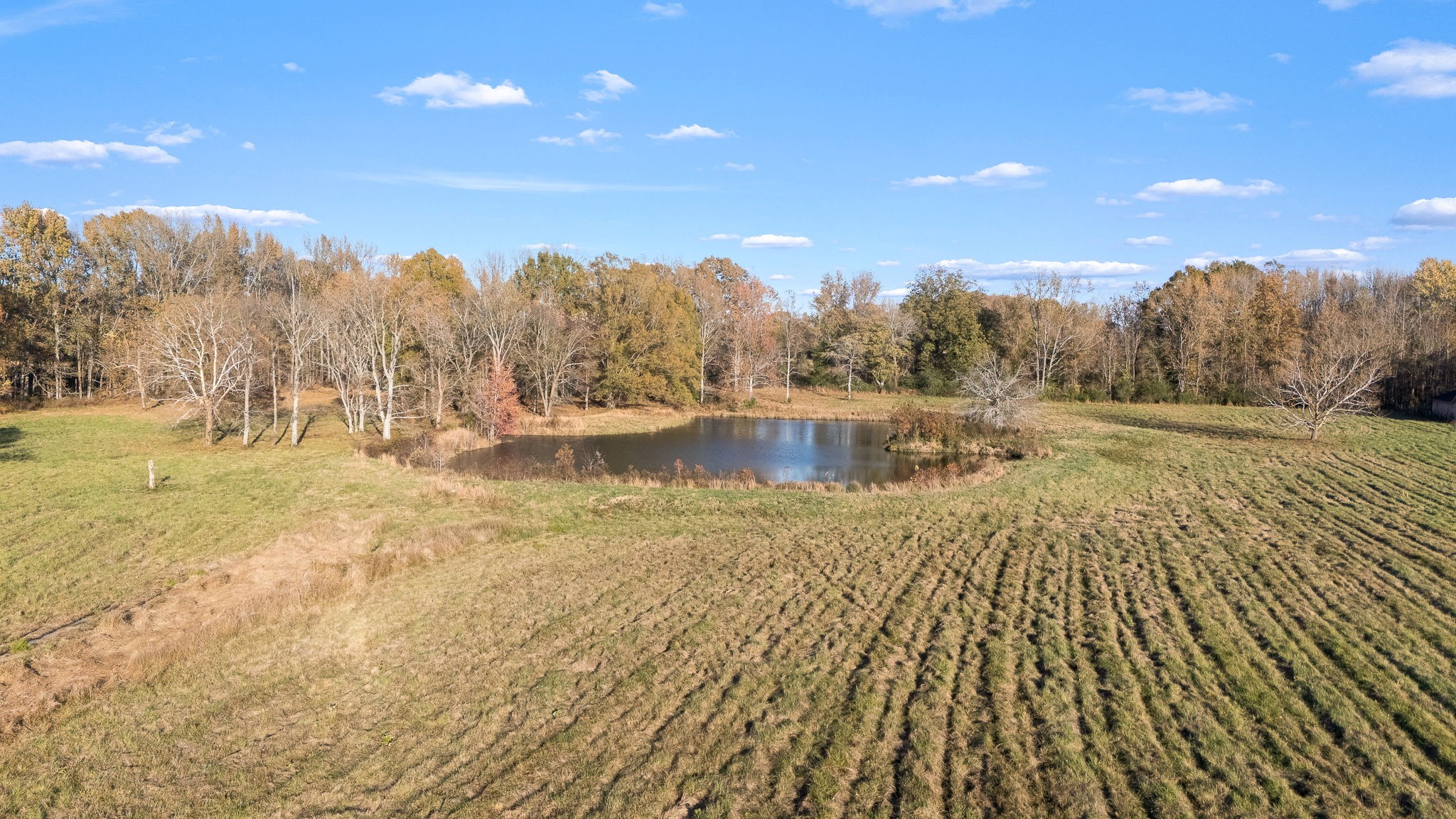 240 Vanntown Road Flintville, TN 37335 - Photo 6 of 23 a view of a lake with mountains in the background