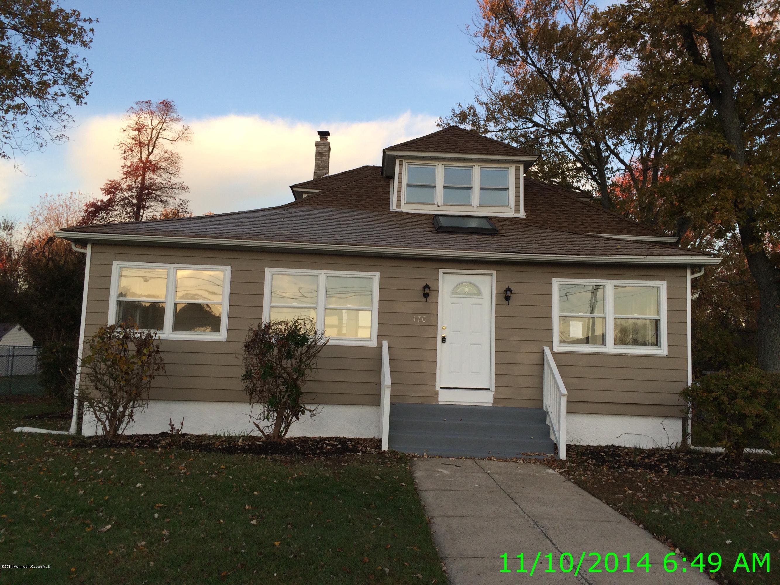 176 E Road Belford, NJ 07718 - Photo 3 of 18 front