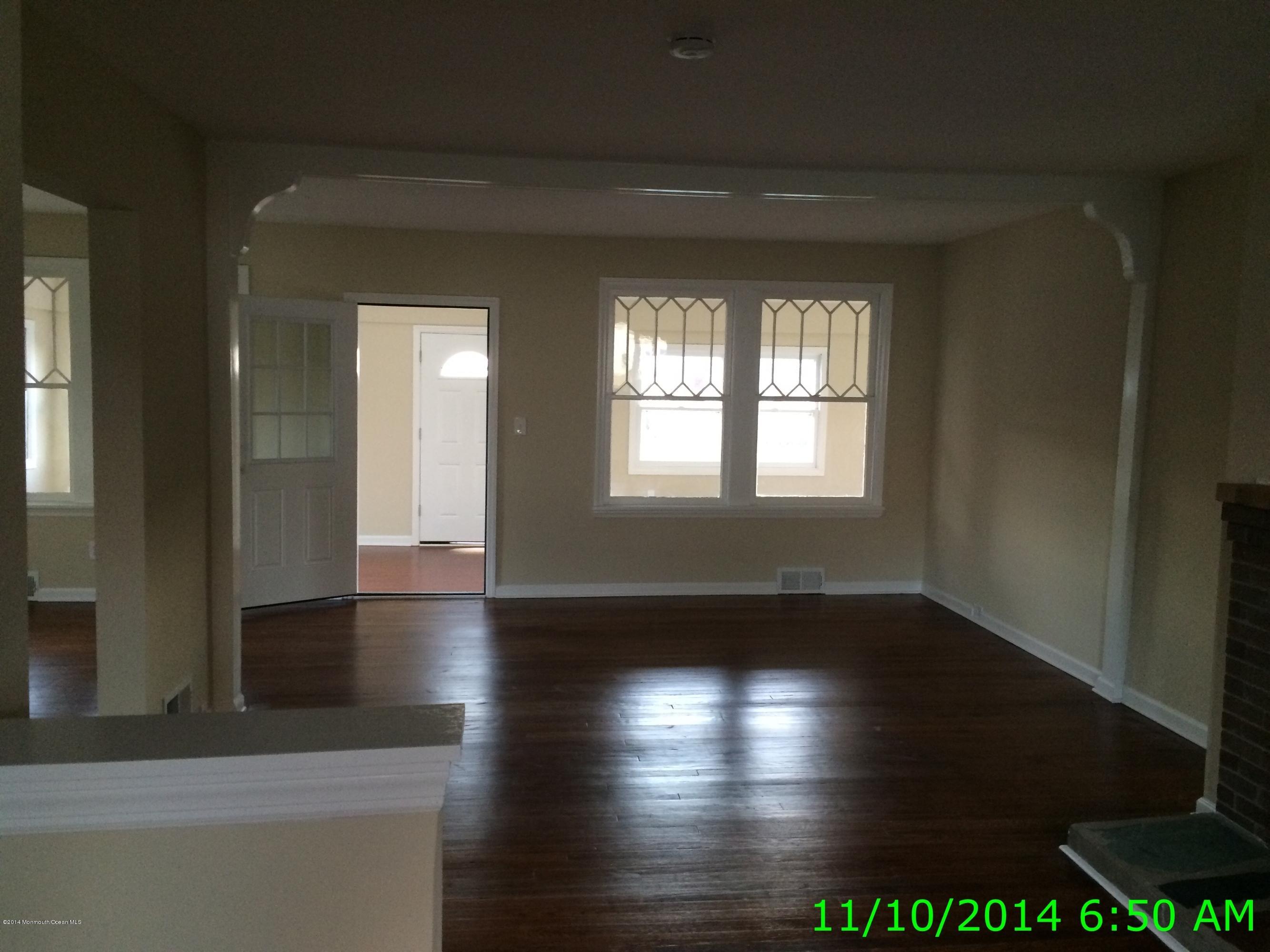 176 E Road Belford, NJ 07718 - Photo 5 of 18 LR