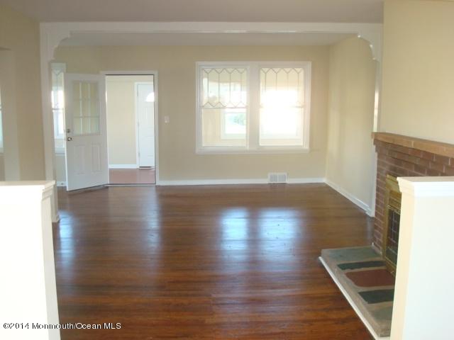 176 E Road Belford, NJ 07718 - Photo 6 of 18 LR