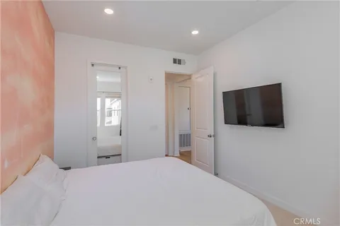 $429,995 | 27466 Mercantile Court, Unit 203, Valencia, CA 91381