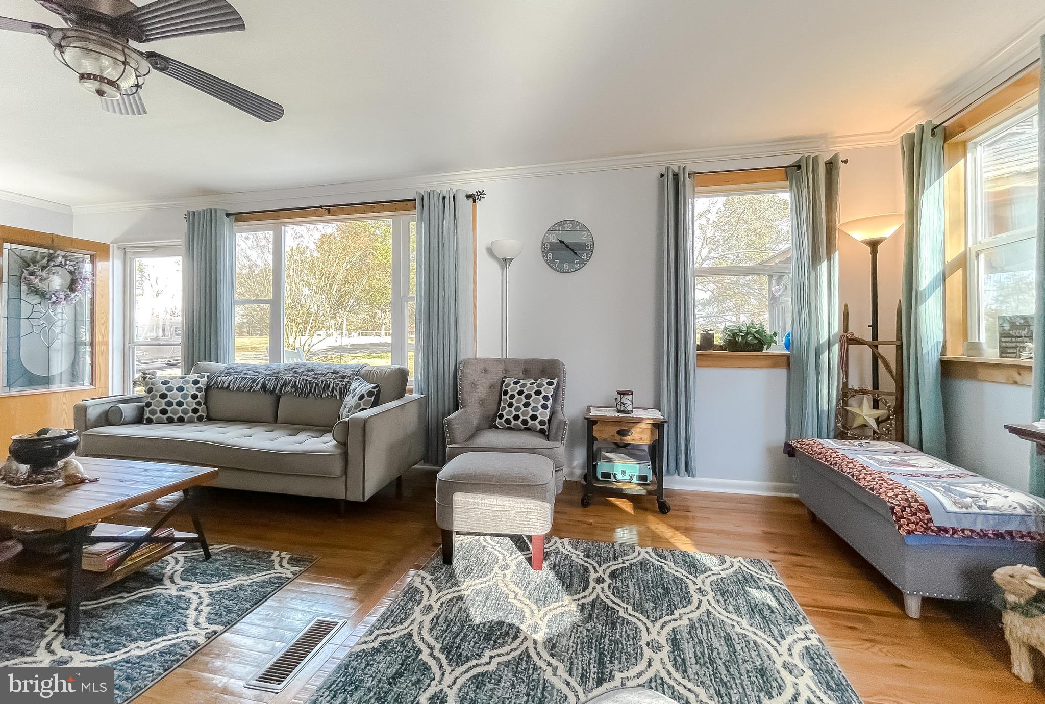 40325 Busy Corner Road Leonardtown, MD 20650 - Photo 12 of 33 Living Room