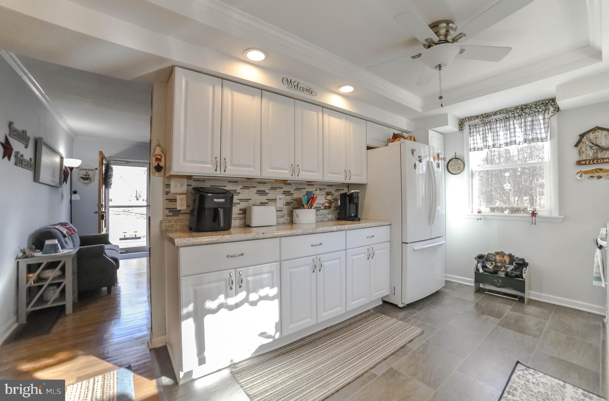 40325 Busy Corner Road Leonardtown, MD 20650 - Photo 16 of 33 Ample Cabinets
