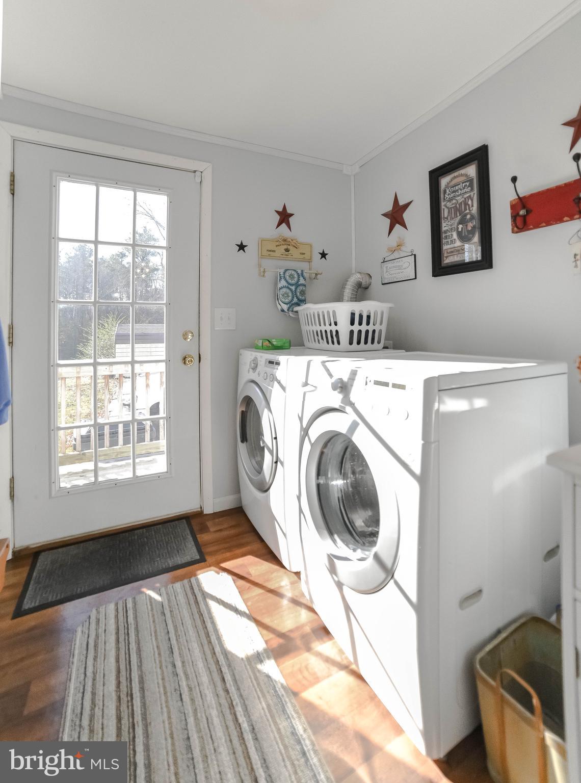 40325 Busy Corner Road Leonardtown, MD 20650 - Photo 19 of 33 Laundry Room washer and dryer convey