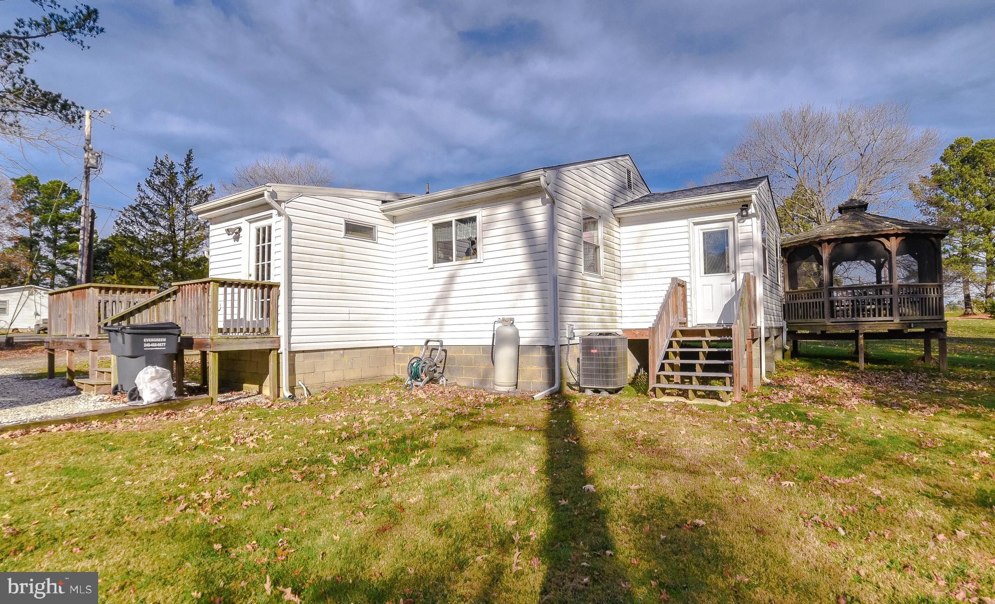 40325 Busy Corner Road Leonardtown, MD 20650 - Photo 28 of 33 Rear of home