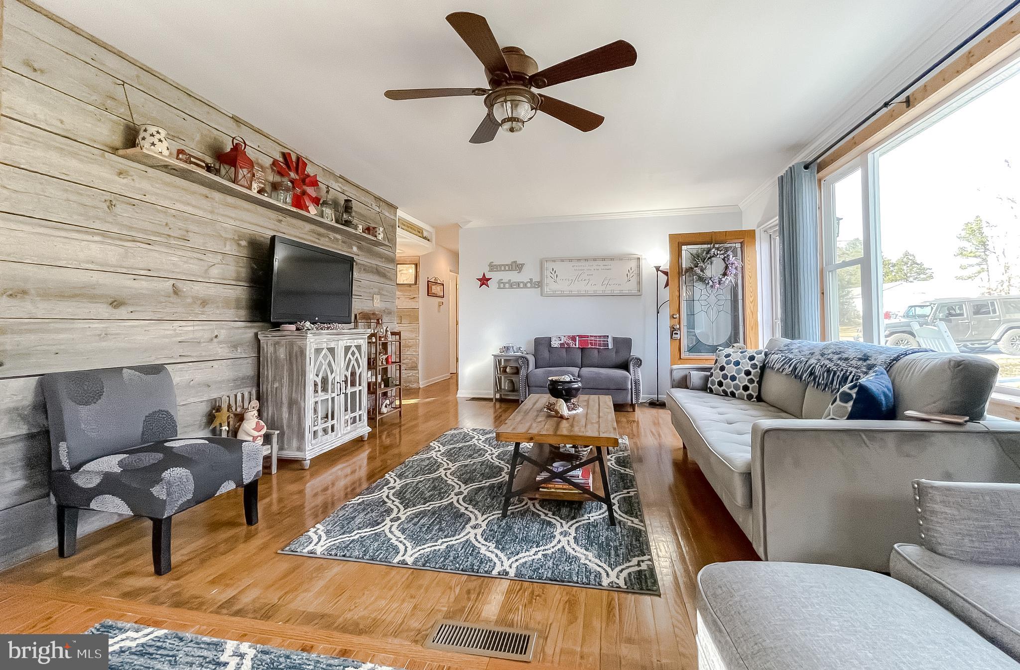 40325 Busy Corner Road Leonardtown, MD 20650 - Photo 10 of 33 Ceiling fans throughout