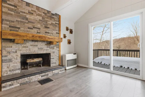 $3,499 | 25 Hilltop Drive, Newbury, NH 03255