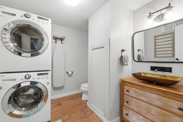 $3,499 | 25 Hilltop Drive, Newbury, NH 03255