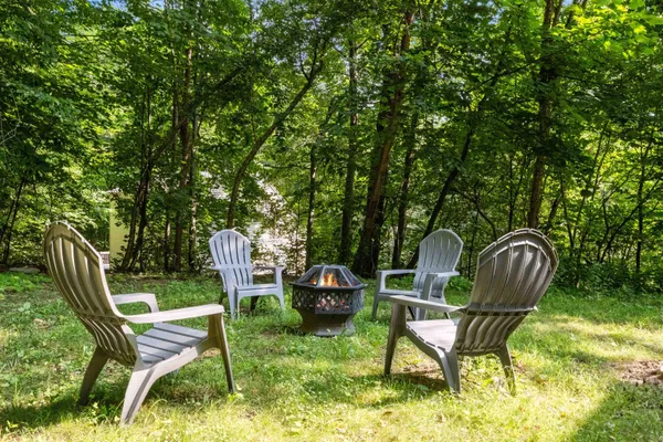$3,499 | 25 Hilltop Drive, Newbury, NH 03255
