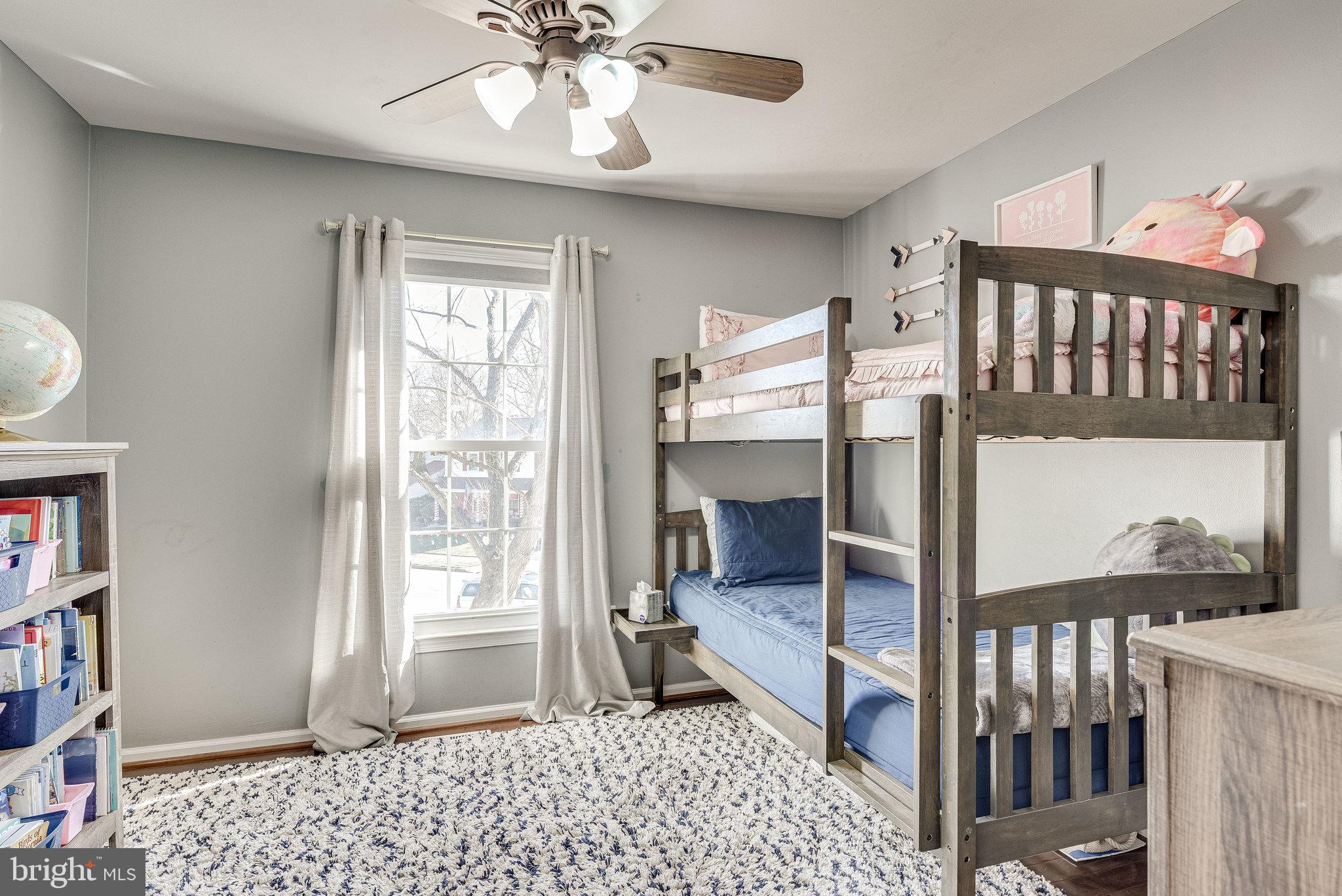 8304 Lindside Way Springfield, VA 22153 - Photo 13 of 40