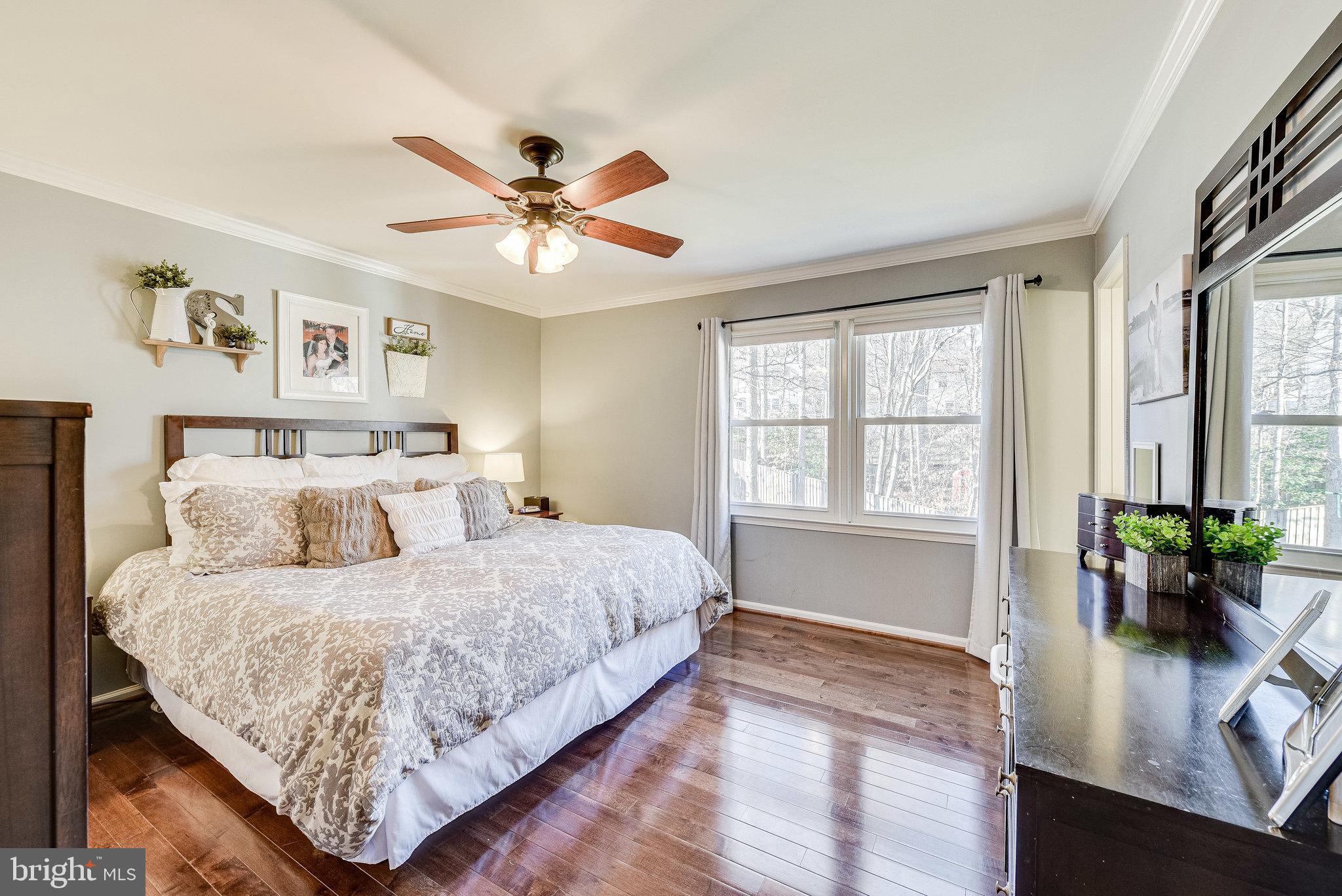 8304 Lindside Way Springfield, VA 22153 - Photo 18 of 40