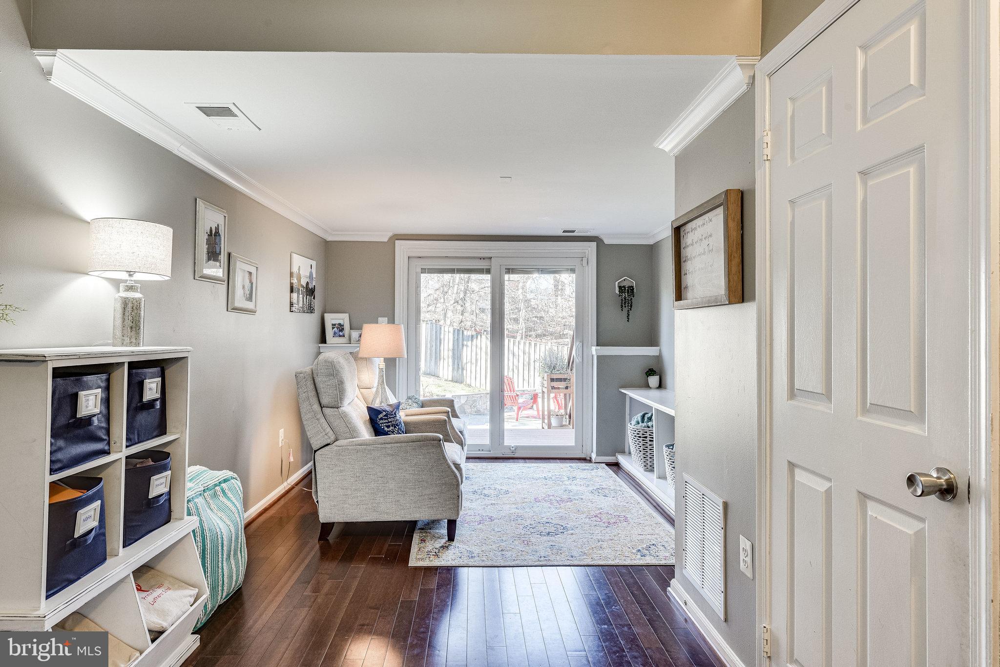 8304 Lindside Way Springfield, VA 22153 - Photo 23 of 40