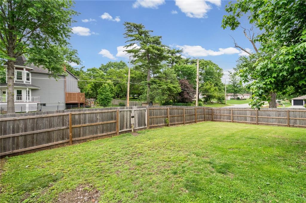 6901 Bluejacket Street Shawnee, KS 66203 - Photo 22 of 25