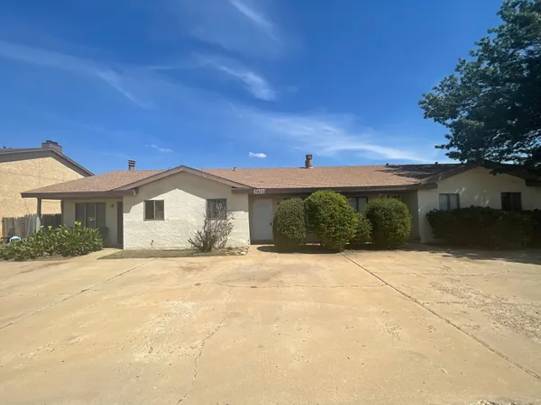 $695 | 7407 Waco Avenue, Unit C, Lubbock, TX 79423