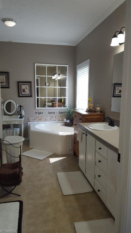 2385 Reedy Creek Road Lexington, NC 27295 - Photo 14 of 20 Gallery Image 14
