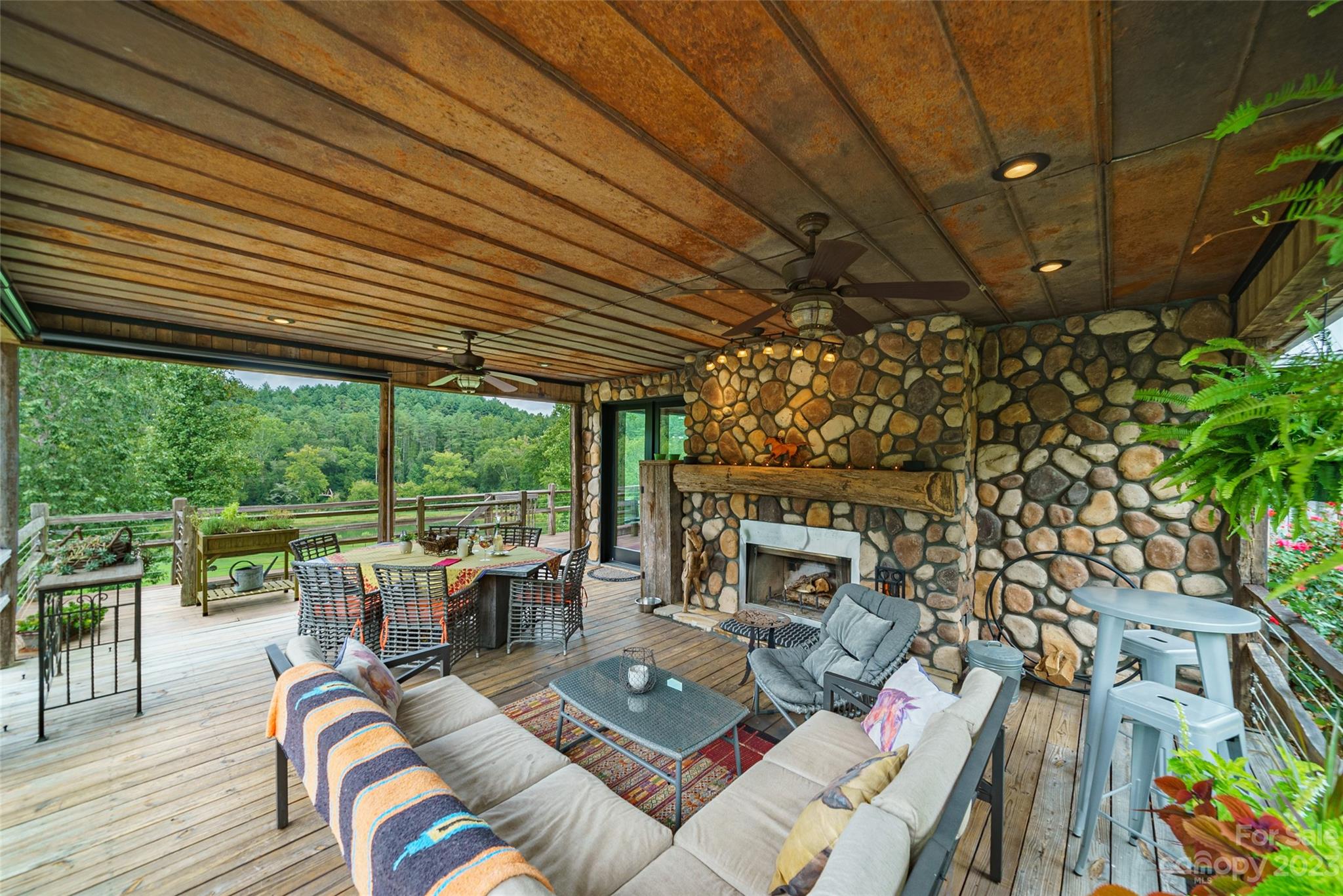 5710 Wolf Ridge Way Lenoir, NC 28645 - Photo 16 of 48 Gallery Image 16