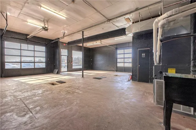 $2,500 | 6781 State Route 30, Jeannette, PA 15644