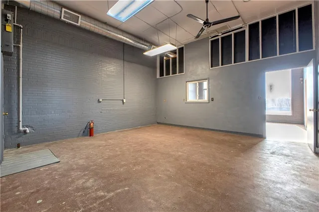 $2,500 | 6781 State Route 30, Jeannette, PA 15644