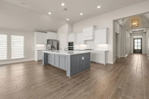 $535,000 | 5716 Turner May Drive, Fort Worth, TX 76126