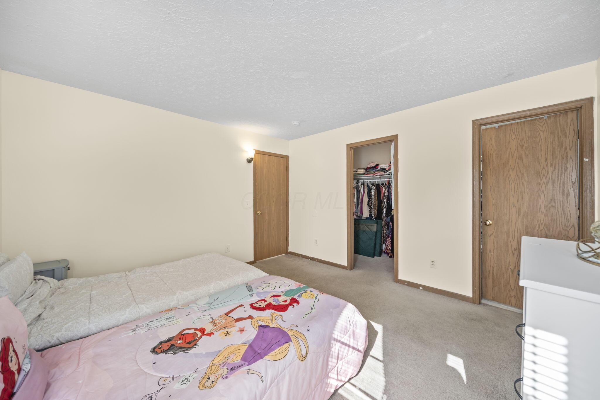 1521 October Ridge Court Columbus, OH 43223 - Photo 36 of 64 36-web-or-mls-DSC09692