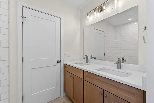 $485,600 | 4 Brightons Way, Poland, ME 04274