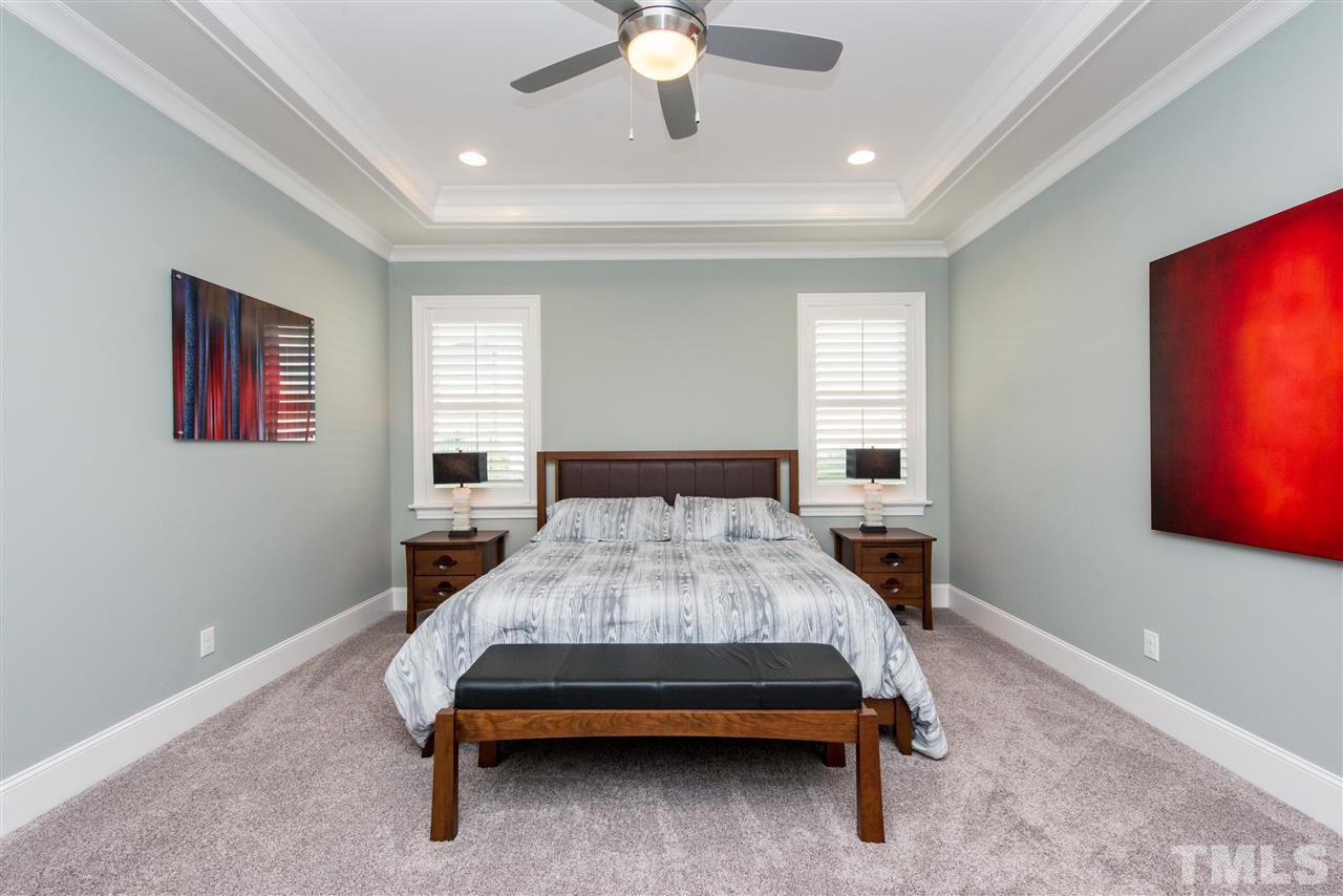 5217 Woodall Way Raleigh, NC 27613 - Photo 12 of 25