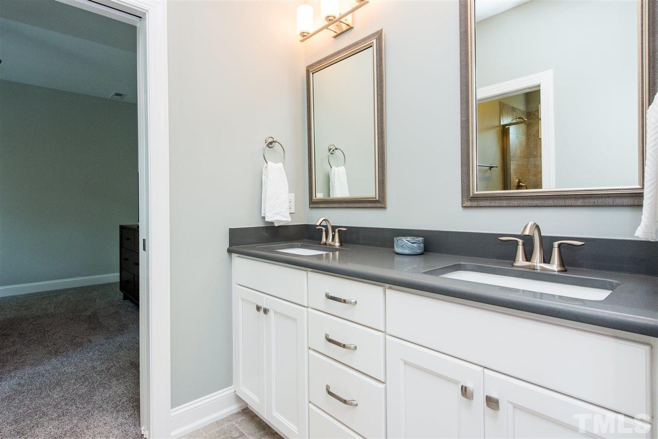 5217 Woodall Way Raleigh, NC 27613 - Photo 17 of 25 Jack N Jill Bathroom