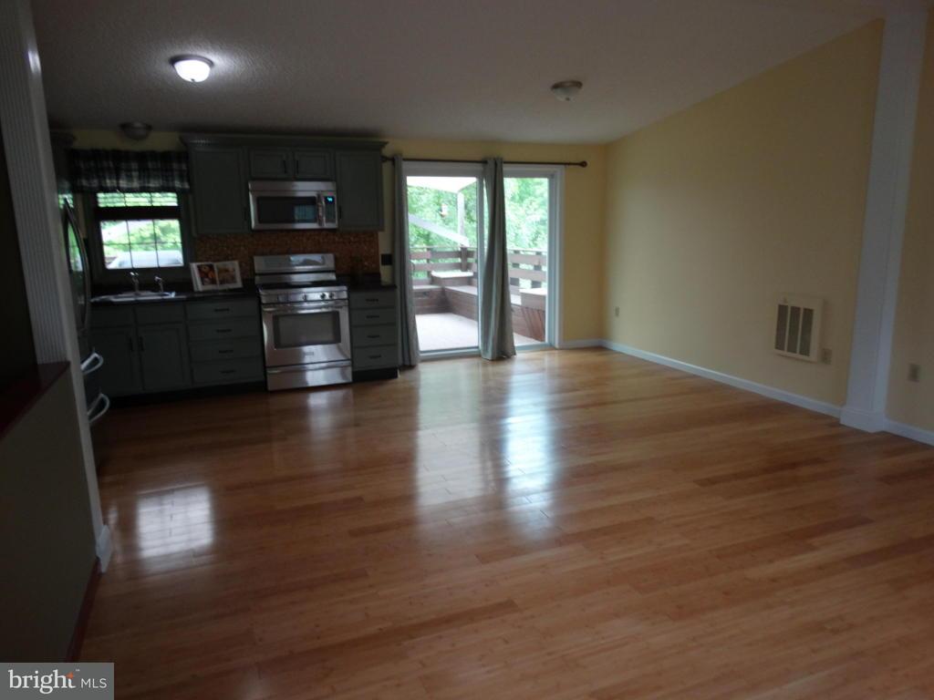 726 North Manor Road Elverson, PA 19520 - Photo 15 of 28 Gallery Image 15