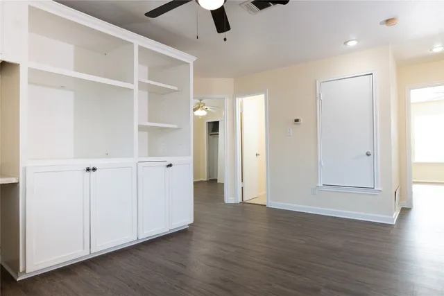 $299,900 | 1705 Sylvia Lane, Round Rock, TX 78681