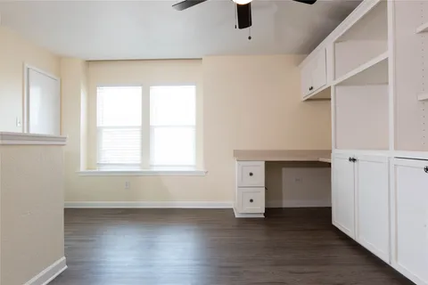 $299,900 | 1705 Sylvia Lane, Round Rock, TX 78681