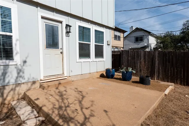 $299,900 | 1705 Sylvia Lane, Round Rock, TX 78681