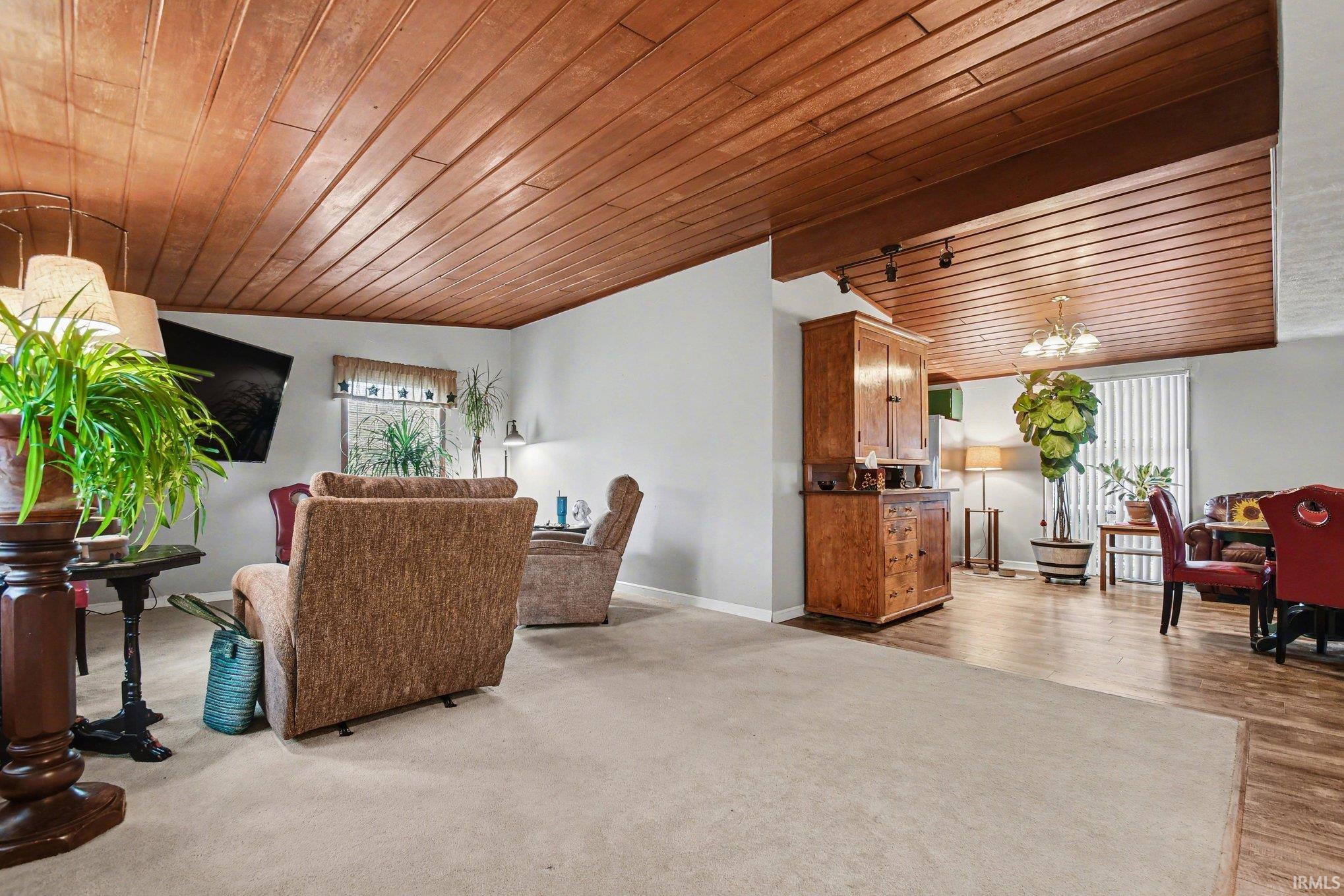 1730 Ridgedale Road South Bend, IN 46614 - Photo 6 of 26 Gallery Image 6