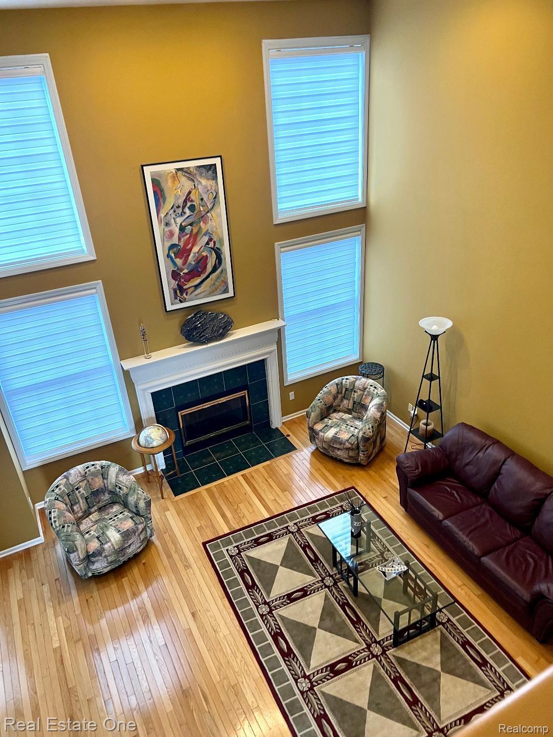 3123 Castleton Court Rochester, MI 48306 - Photo 3 of 22 Gallery Image 3