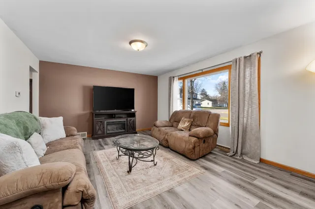 $205,000 | 305 South Clark Street, Thorp, WI 54771