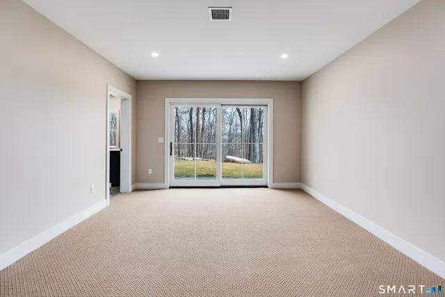 $1,950,000 | 703 Fox Hopyard Road, East Haddam, CT 06423