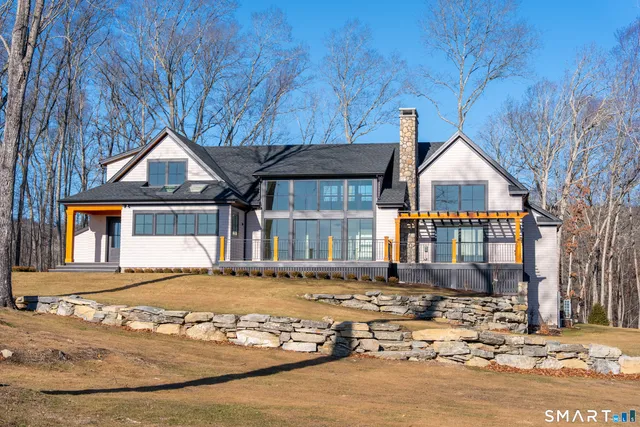 $1,950,000 | 703 Fox Hopyard Road, East Haddam, CT 06423