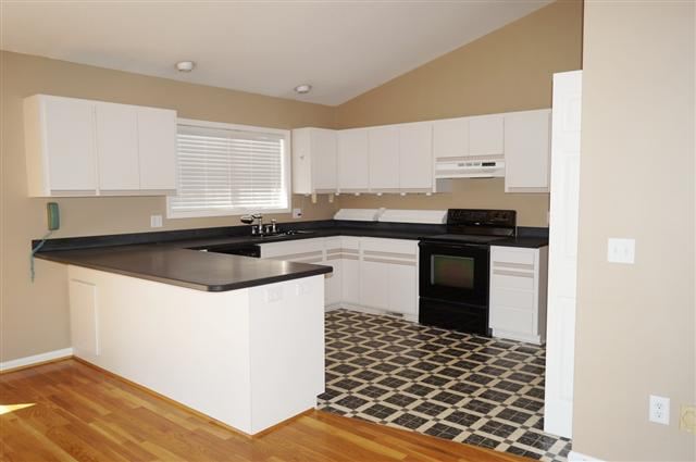 411 Dalton Road Seneca, SC 29678 - Photo 2 of 23 Gallery Image 2