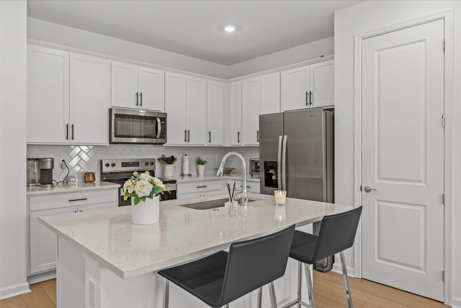 276 Southwest Sally Way Stuart, FL 34997 - Photo 10 of 36 Kitchen2