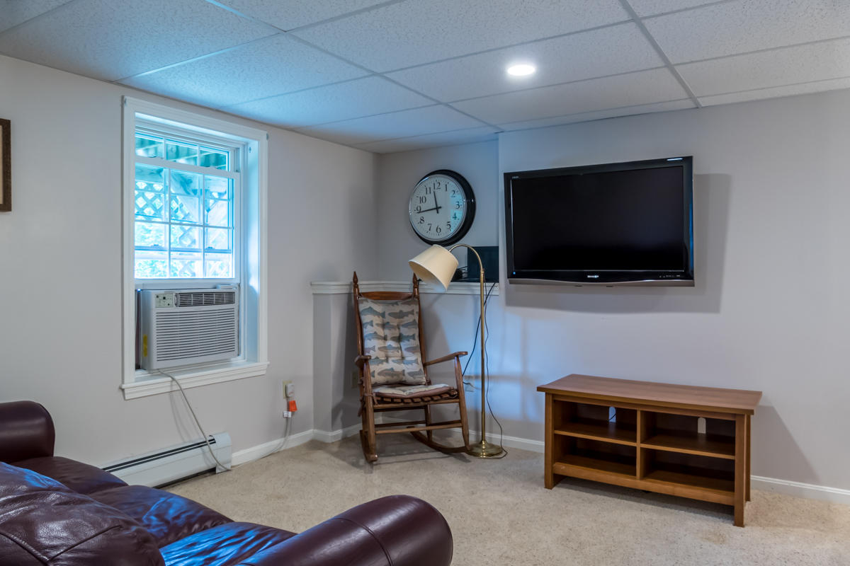 42 Prout Road Freeport, ME 04032 - Photo 37 of 56 40-Basement Rec-room (4 of 5)