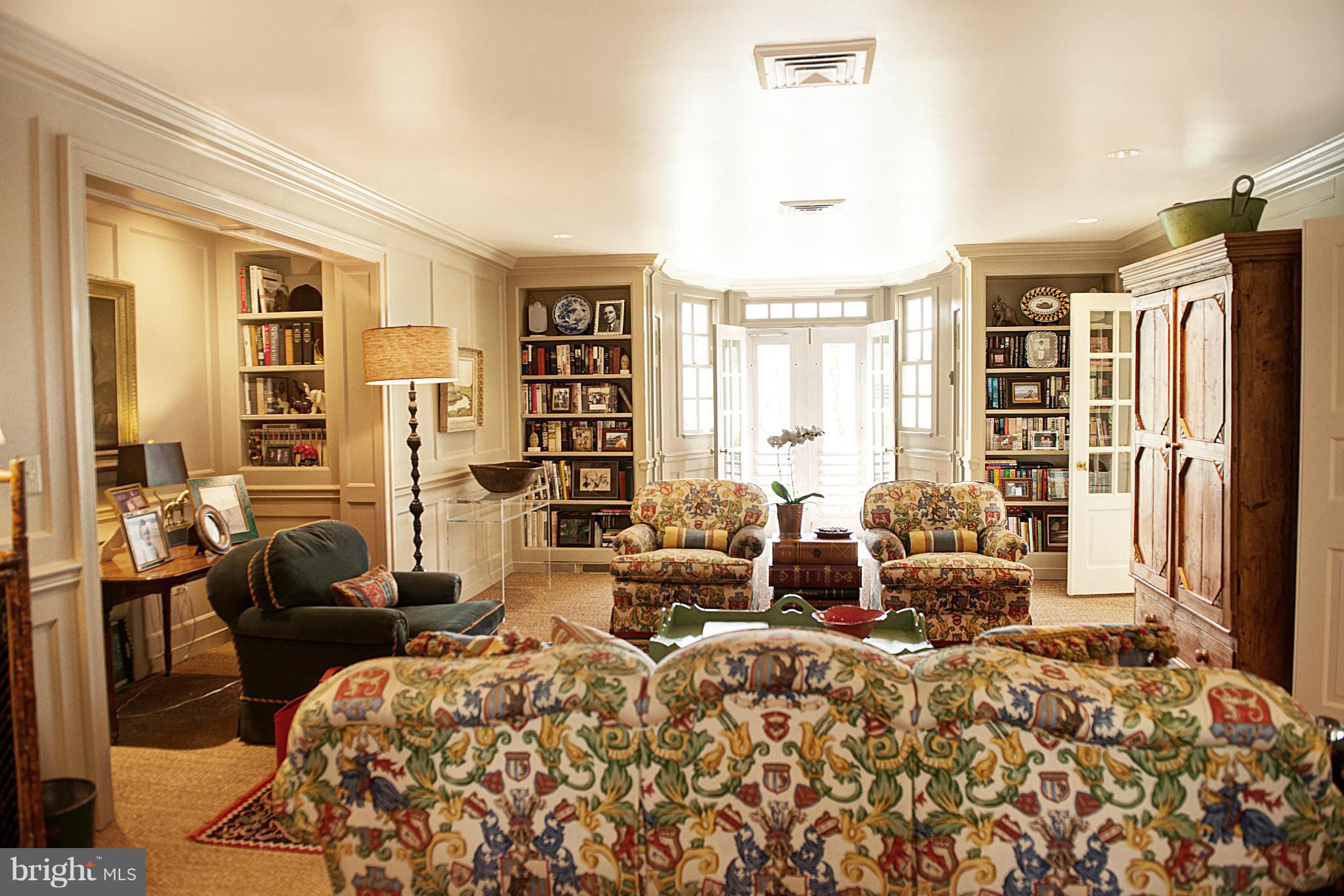 23377 Kirk Branch Road Middleburg, VA 20117 - Photo 13 of 30 Family Room