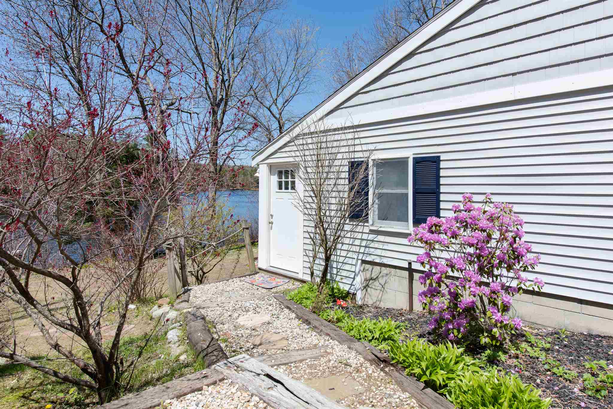6 North River Lake Road East Nottingham, NH 03290 - Photo 4 of 40 Gallery Image 4