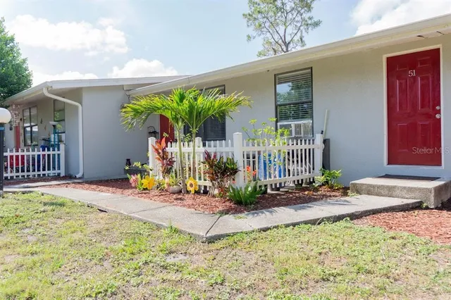 $1,150 | 1400 Strawberry Place, Unit 18, Plant City, FL 33563