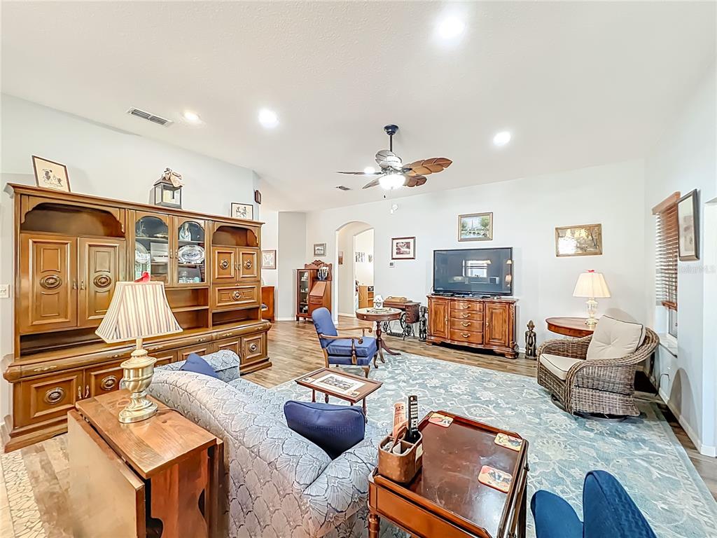 25225 Laurel Valley Road Leesburg, FL 34748 - Photo 11 of 51