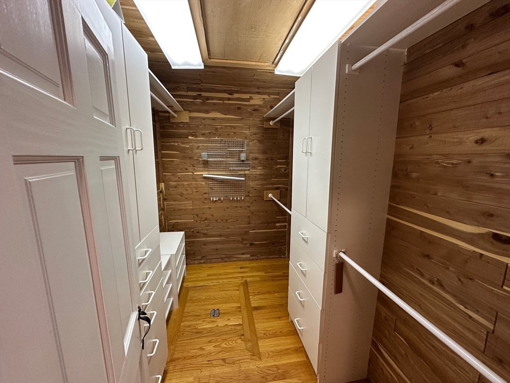 333 Dedham Street Dover, MA 02030 - Photo 16 of 24 a bathroom with a shower