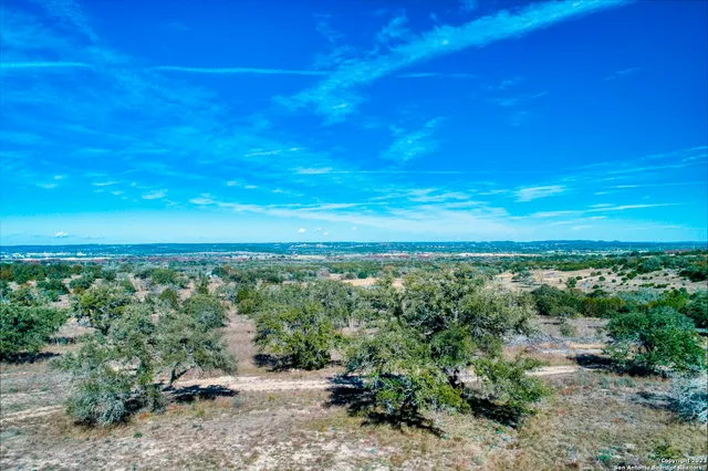 $785,375 | 538 Hidden Hills Ranch Road East, Kerrville, TX 78028