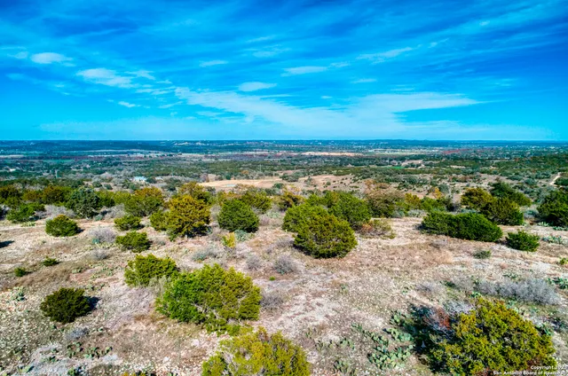 $785,375 | 538 Hidden Hills Ranch Road East, Kerrville, TX 78028