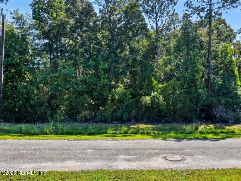 110 River Shores Road Green Cove Springs, FL 32043 - Photo 11 of 17 21-110 River Shores Rd-37