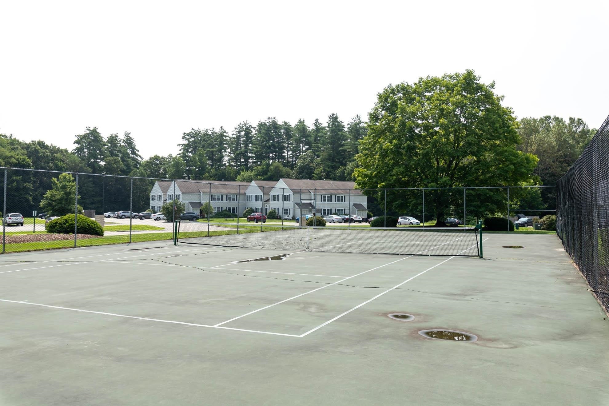 50 Brookside Drive, Unit J7 Exeter, NH 03833 - Photo 17 of 28